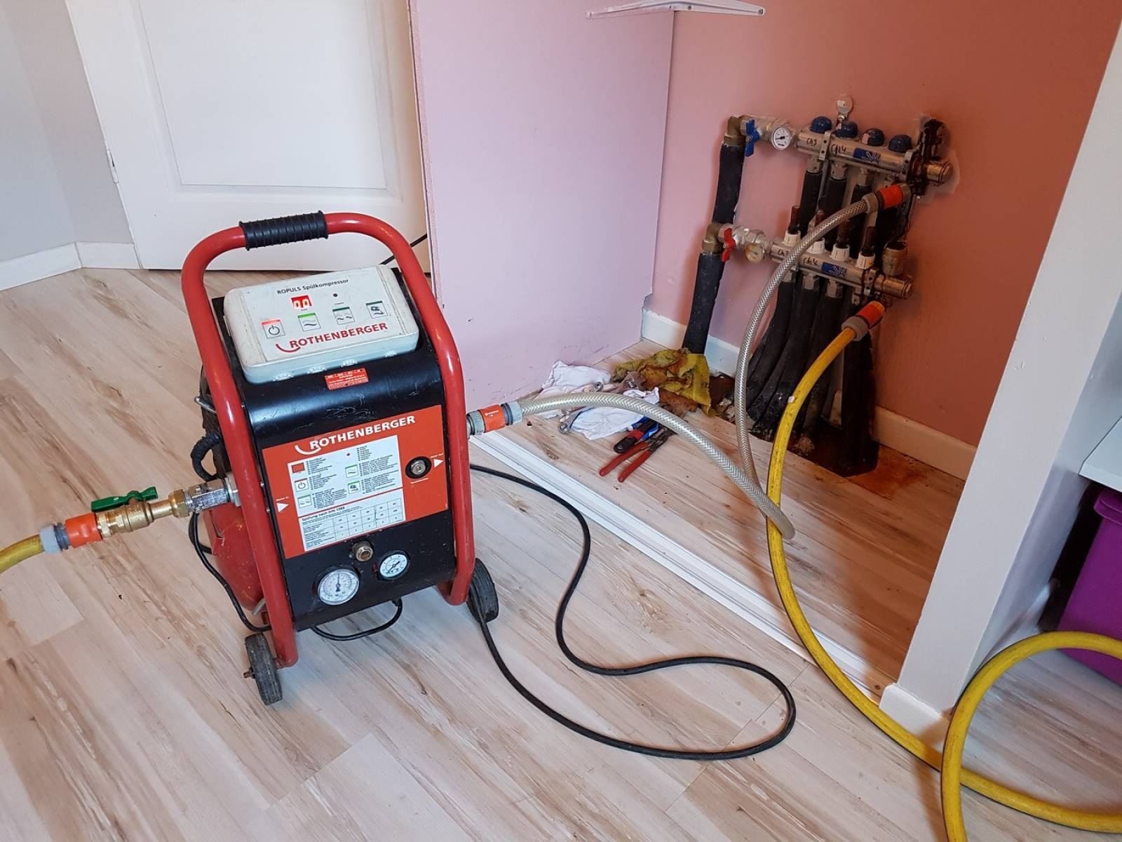 Ümraniye Esenkent Vaillant Hermetik Şofben Petek Temizliği